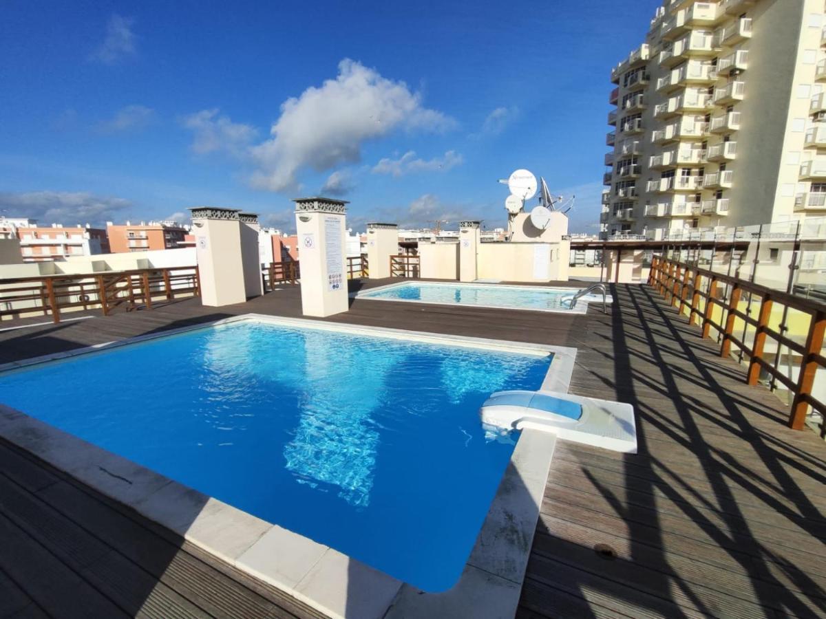 Armacao De Pera Ocean Terrace With Pool By Homing Apartman Kültér fotó