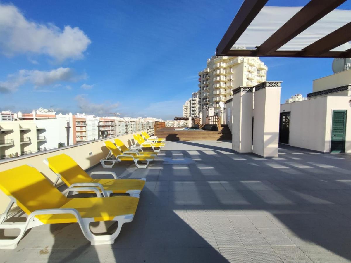 Armacao De Pera Ocean Terrace With Pool By Homing Apartman Kültér fotó