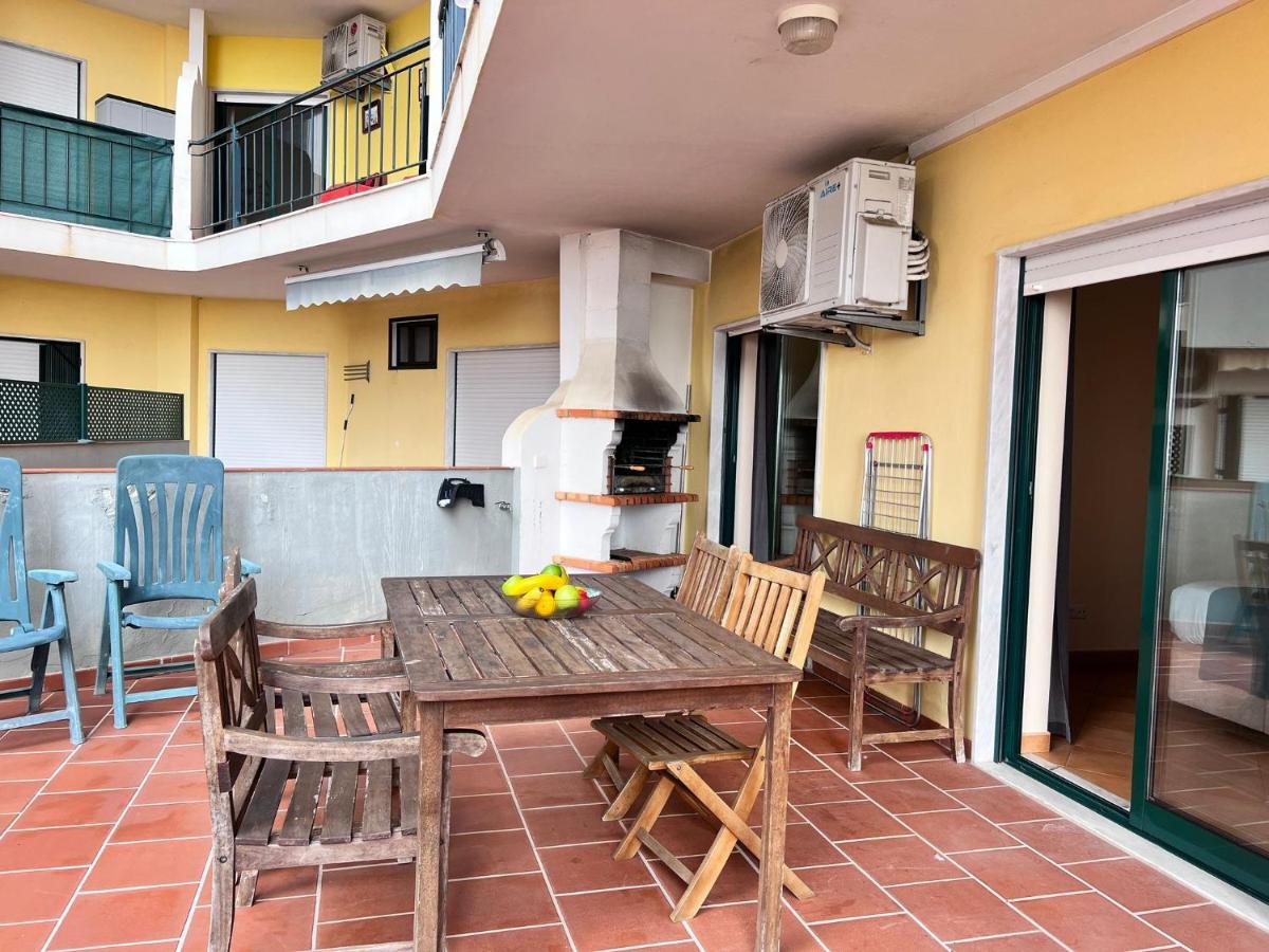 Armacao De Pera Ocean Terrace With Pool By Homing Apartman Kültér fotó