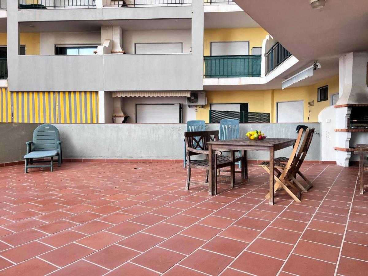 Armacao De Pera Ocean Terrace With Pool By Homing Apartman Kültér fotó