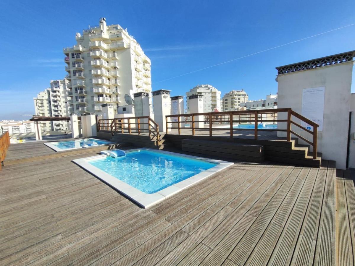 Armacao De Pera Ocean Terrace With Pool By Homing Apartman Kültér fotó