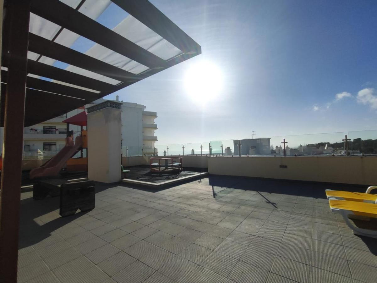 Armacao De Pera Ocean Terrace With Pool By Homing Apartman Kültér fotó